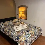 Boutique Home Tarsia- A 2 Minuti Da Piazza Dante E Metro Montesanto